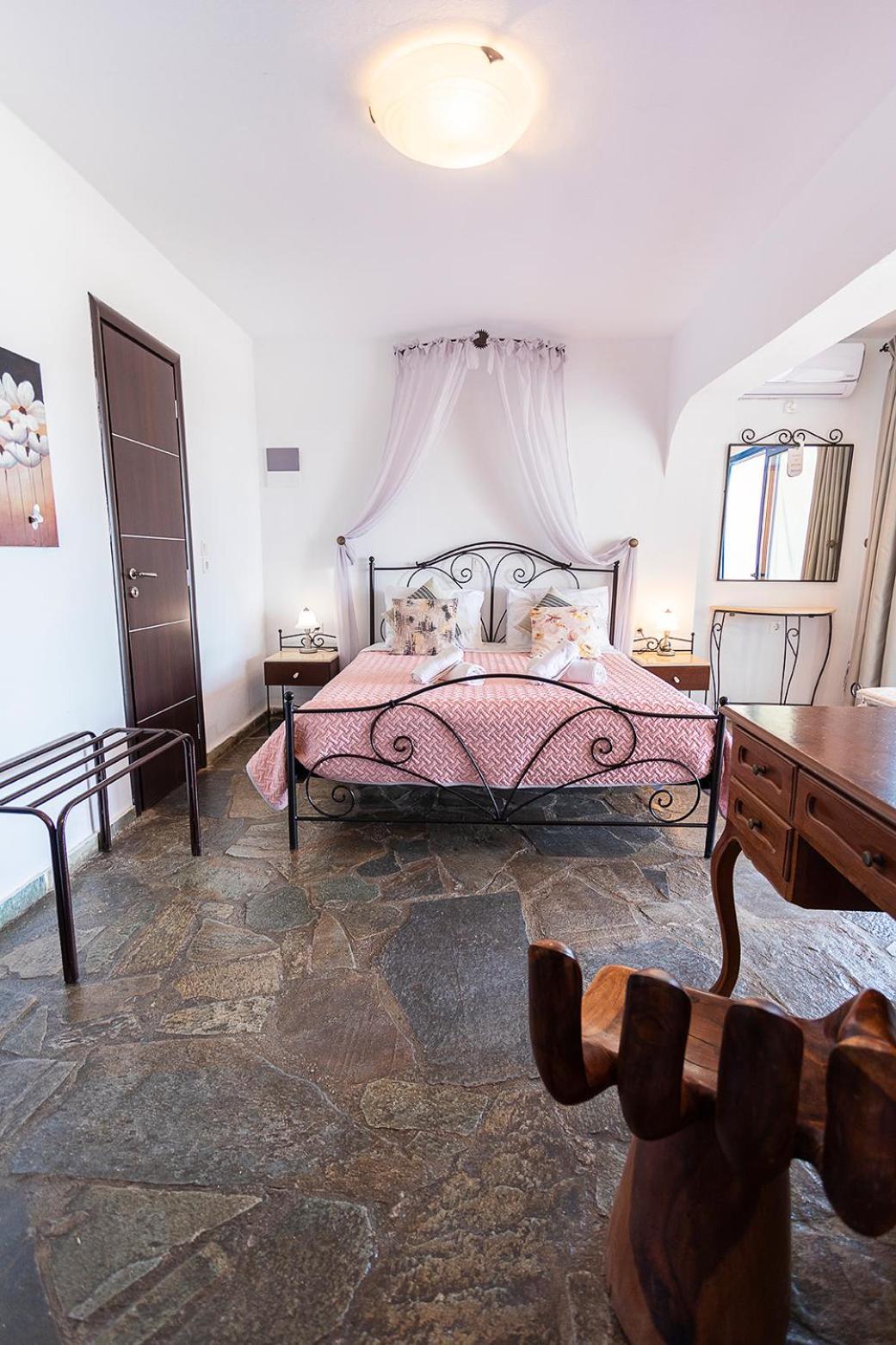 Vassilia On The Beach Serifos Livadakia ภายนอก รูปภาพ
