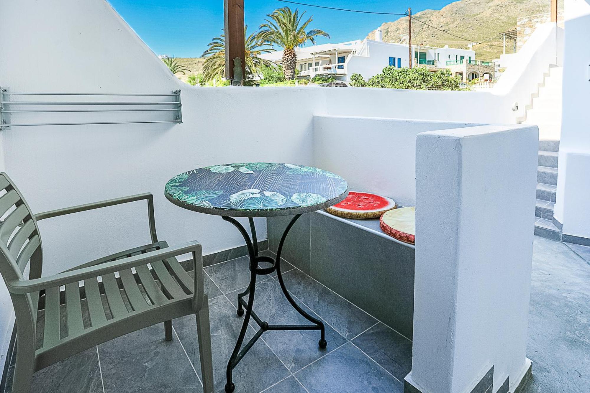 Vassilia On The Beach Serifos Livadakia ภายนอก รูปภาพ