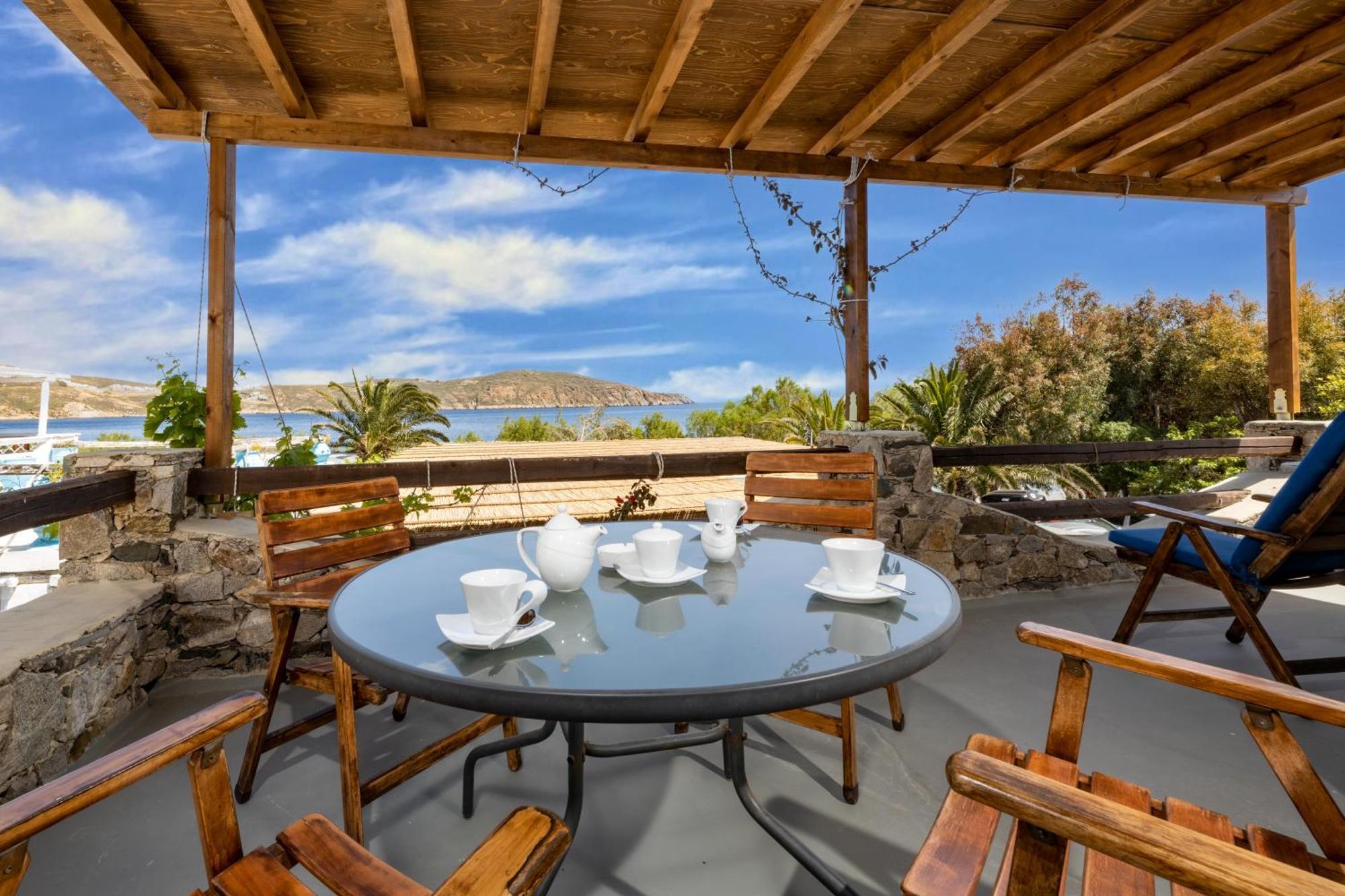 Vassilia On The Beach Serifos Livadakia ภายนอก รูปภาพ