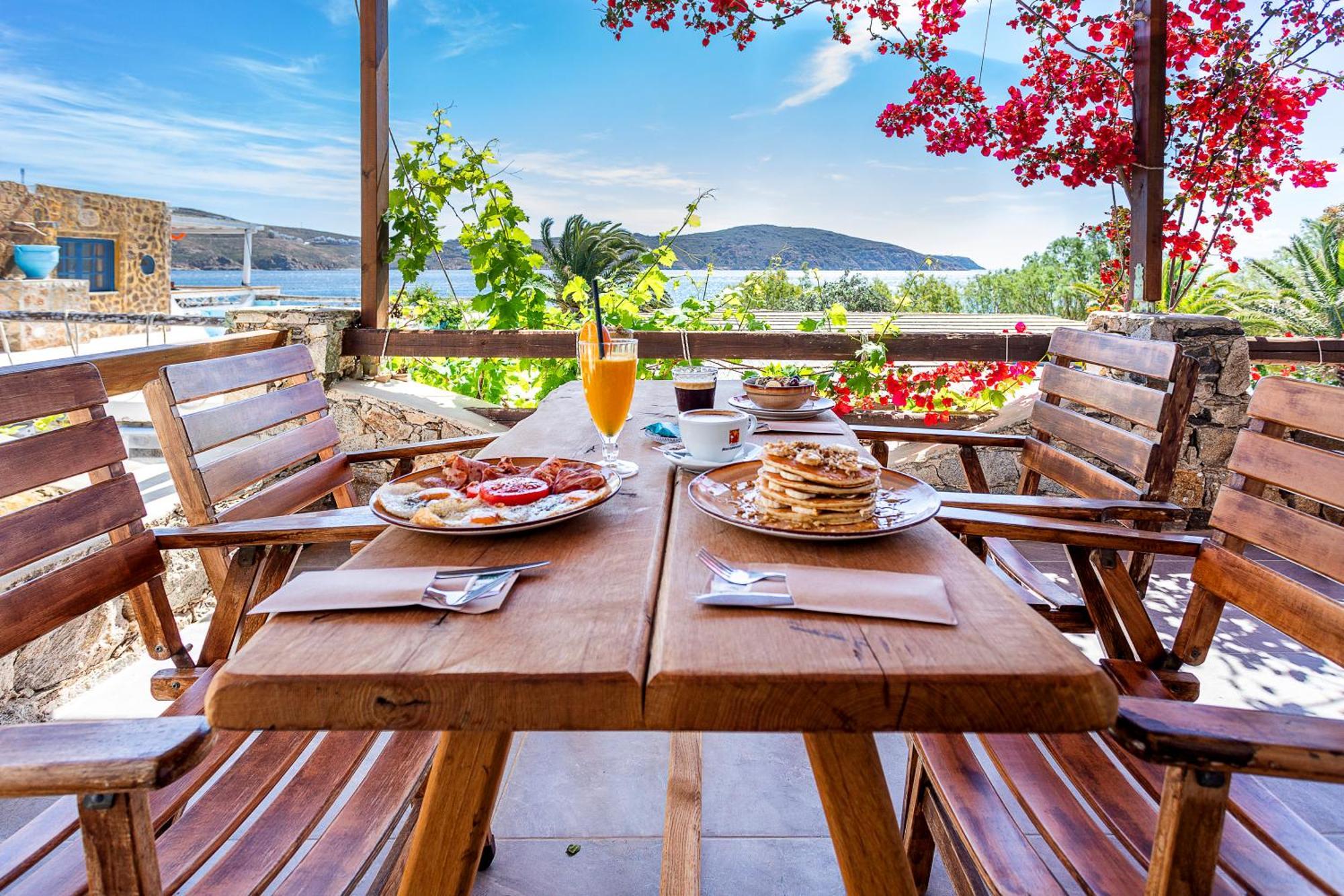 Vassilia On The Beach Serifos Livadakia ภายนอก รูปภาพ